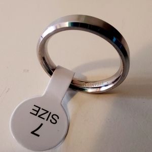 Size 7 Silver Titanium Unisex Band Ring. New. Opened only for photographing. Mak
